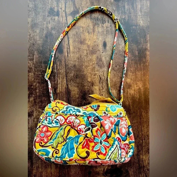 RETIRED: Vera Bradley | ladies Provençal handbag - Picture 1 of 11